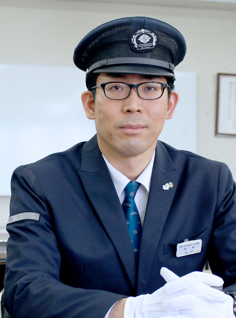 車掌の写真、仕事内容・魅力