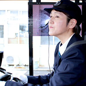 市バス運転士の写真