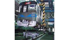 電車車両の分離作業写真