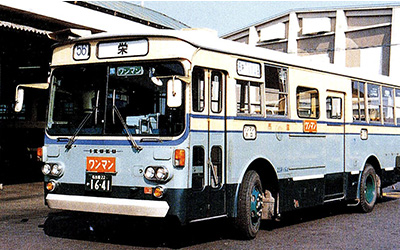 ワンマン・ツーマン兼用車