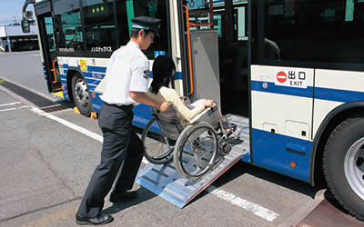 ノンステップバス導入