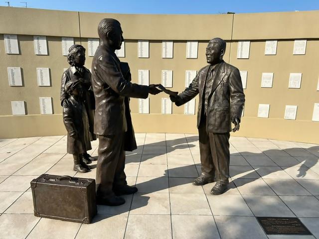 杉原千畝広場の画像